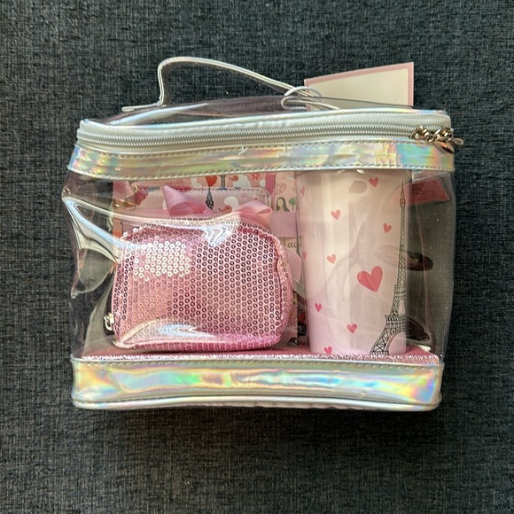 Handbags - Wandering Moon 5 Piece Travel Set